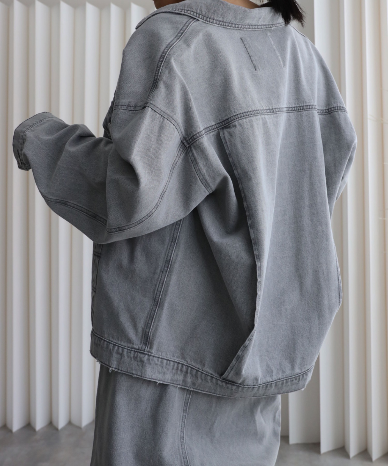 model：155cm. 着用サイズ：Lサイズ