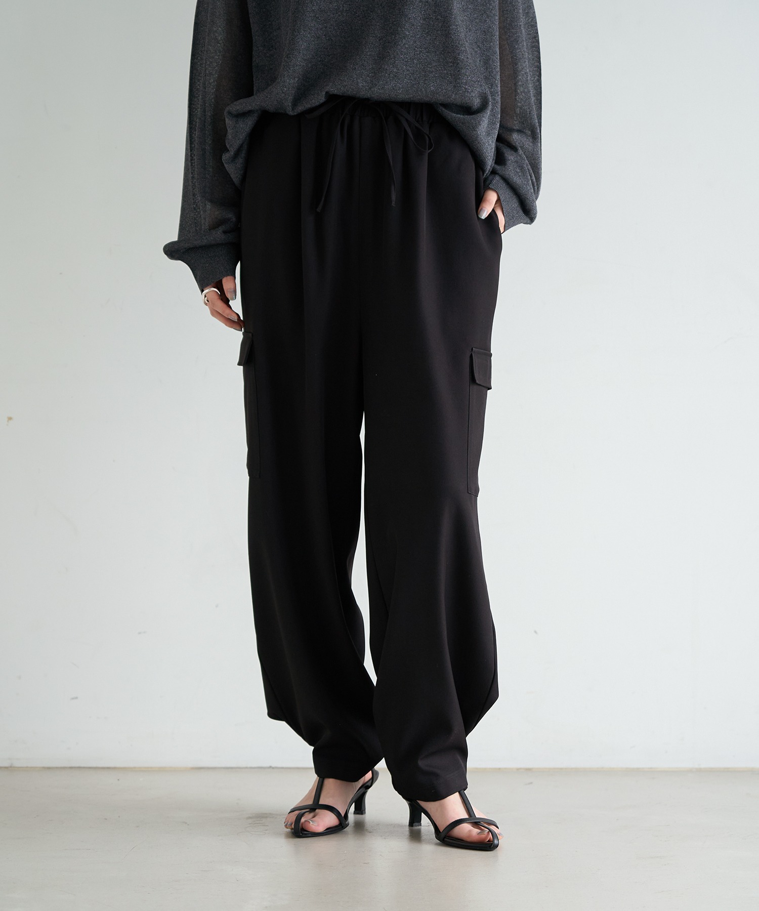 model：H166　着用サイズ：F