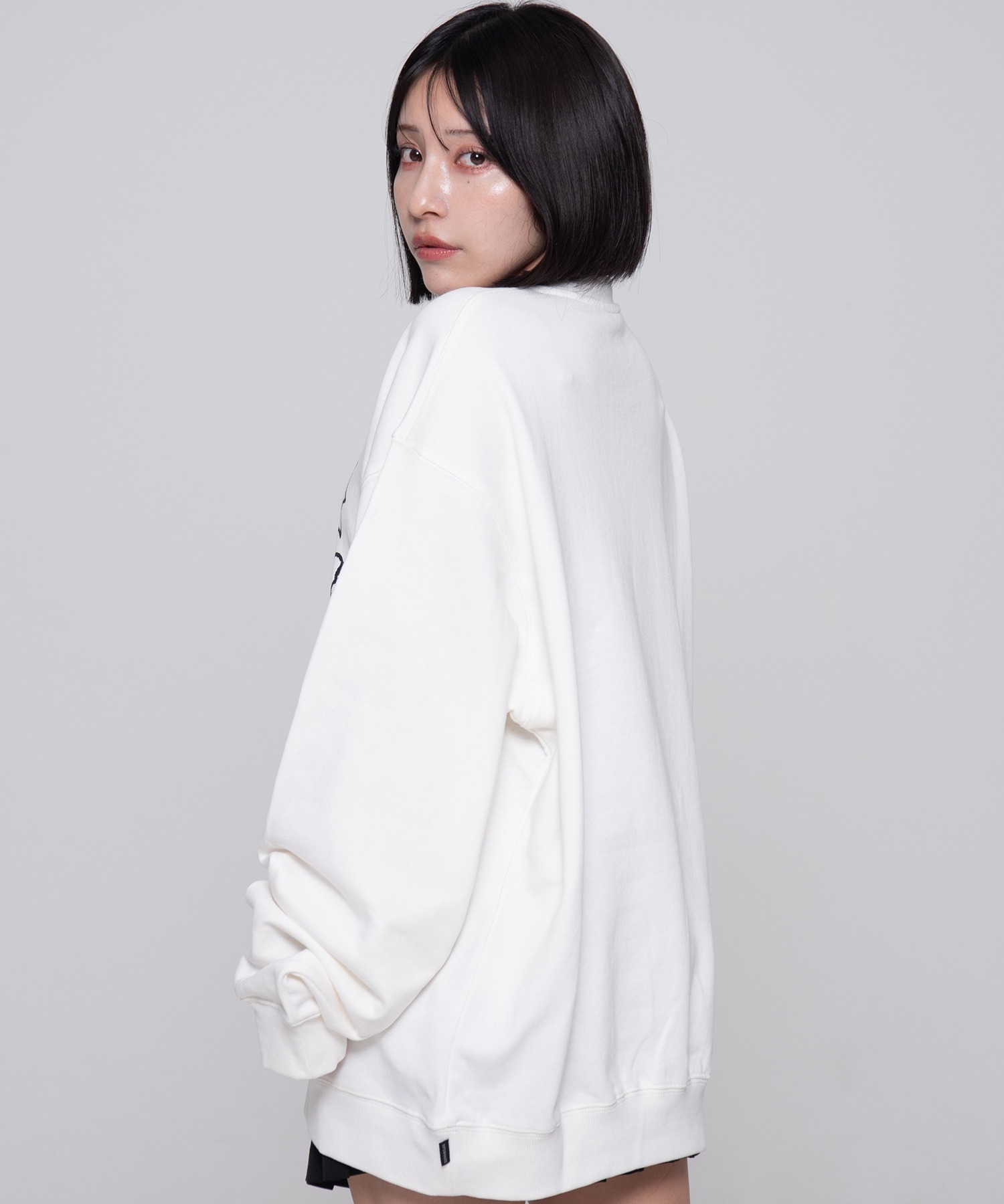 ★OY★SKATEBOARDER ODOLLY MTM - WHITE★正規品/韓国直送料込 OY/オーワイ』 GRAFFITI ODOLLY MTM/グラフィティ オードリー