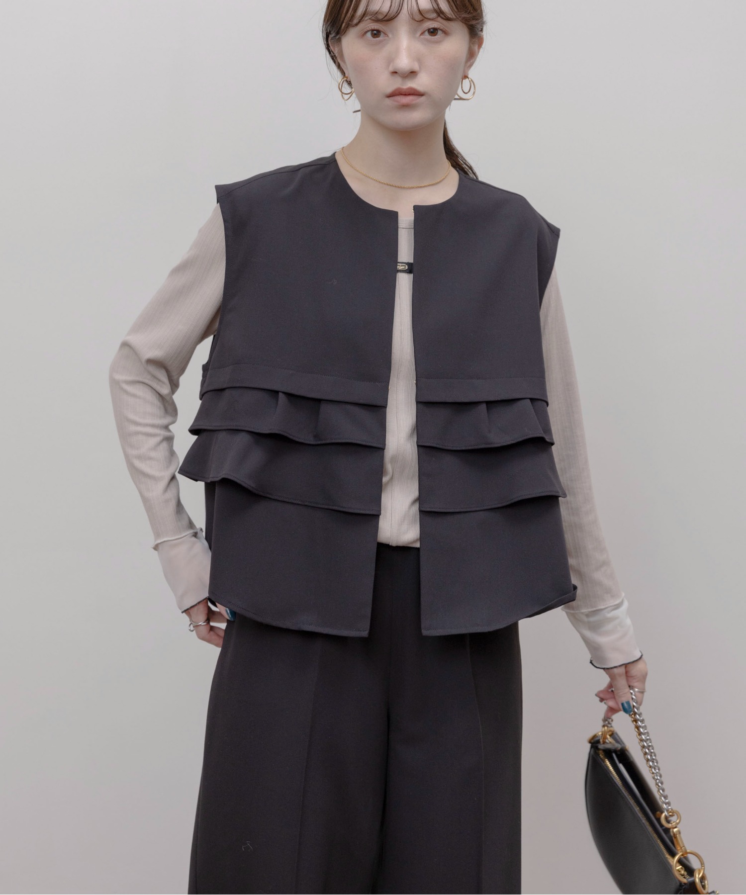 ティアードミニフリル ジレ&パンツ セットアップ Eimee Law│Eimee Law