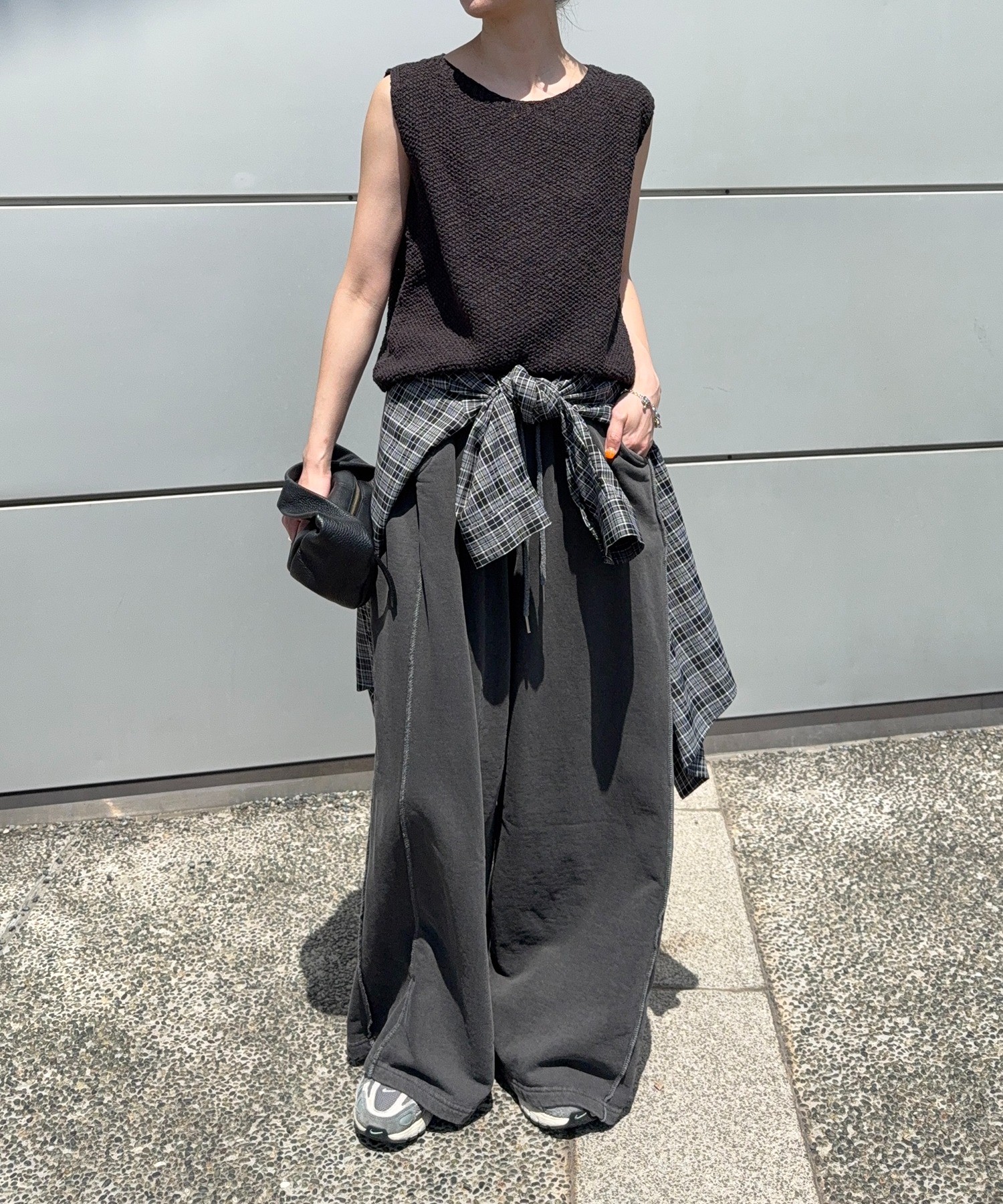 model：H166　着用サイズ：F