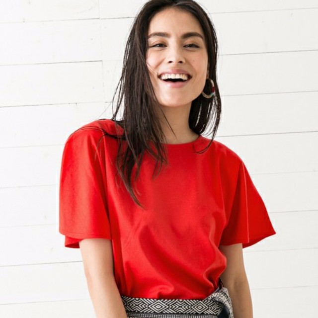 夏の快適アイテム きれい色tシャツさえあれば コーデはもっと楽しくなる Zozotown