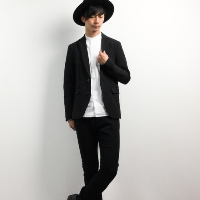 テーラードジャケットのメンズ着こなし 魅せる色別コーデを徹底解説 Zozotown