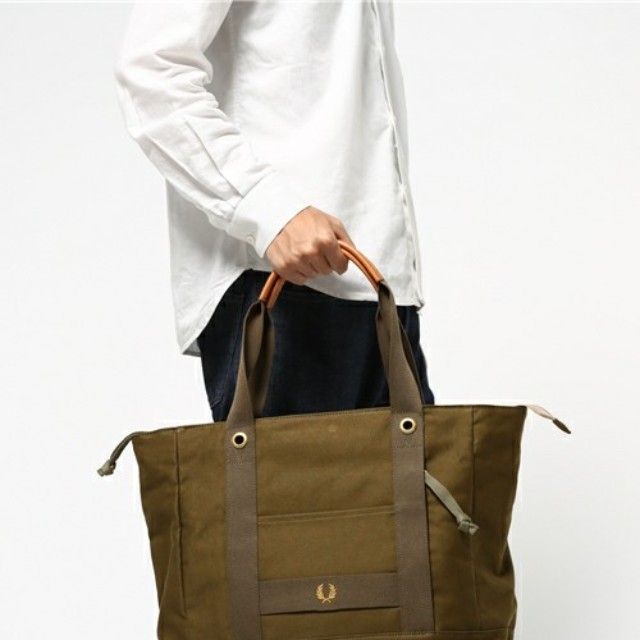 1万円台で買えるトートバッグ5選 コスパ最強の人気アイテムとは Zozotown