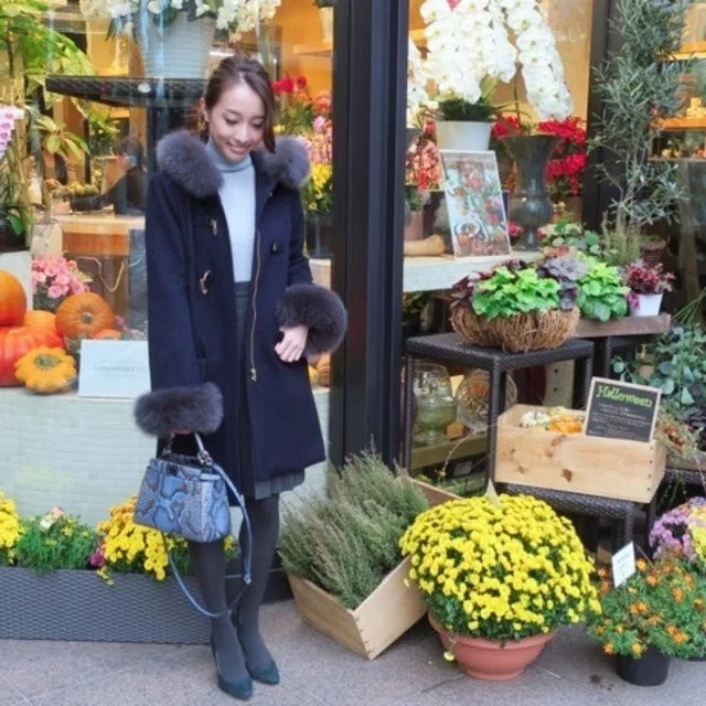 着物に負けない 初詣デートにぴったりな大人のきれいめ華やぎコーデ Zozotown