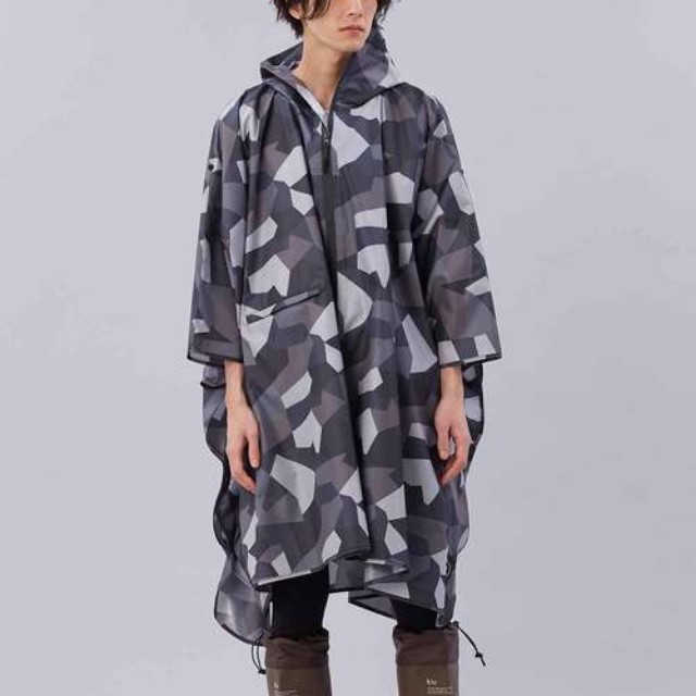 雨でもおしゃれにアクティブに キウのレイングッズ7選 Zozotown