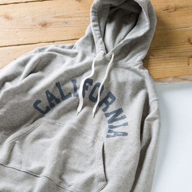 ロングシーズン頼れるから持って損なし 一枚でサマになる プルオーバーパーカー Zozotown