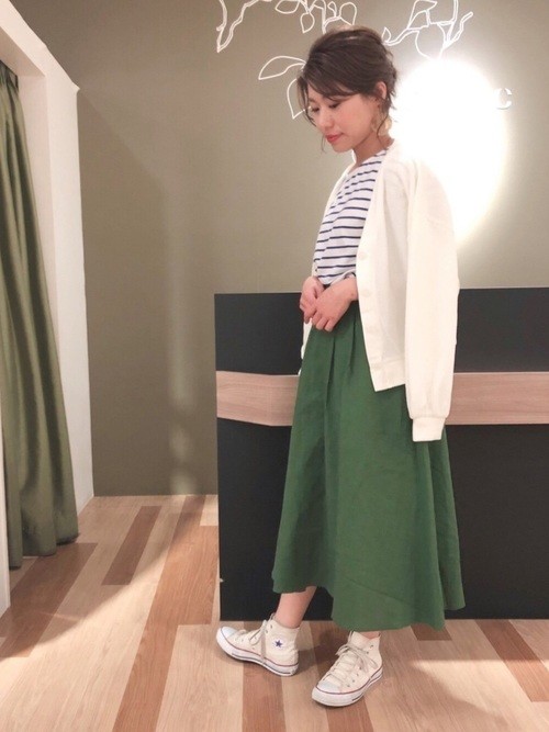 オフィスにも普段着にもok 春のカーディガンはショート ロング Zozotown