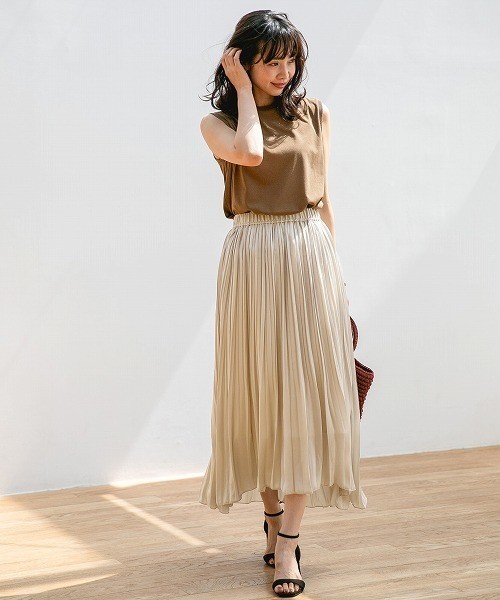 「夏のスカートコーデ！30代40代が着こなす上級者ファッション」 - ZOZOTOWN