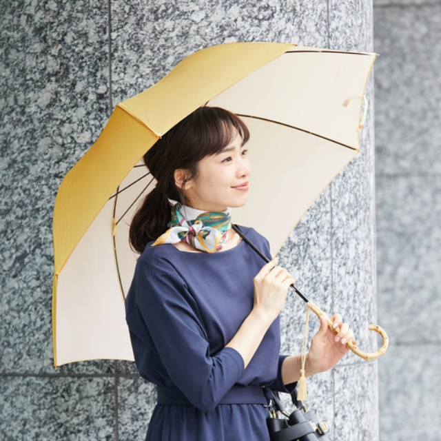 梅雨はいつから 雨の日に使える傘 靴 バッグを集めました Zozotown