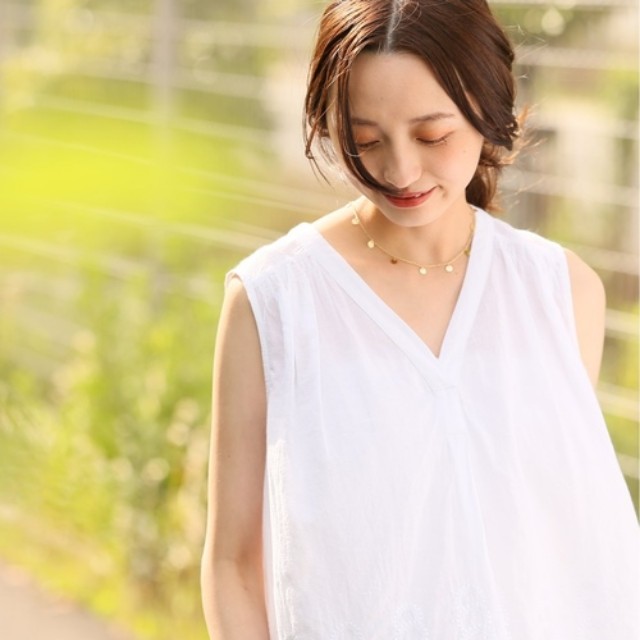 夏は美人見えトップスが大活躍 モテも狙える今どき大人女子コーデ Zozotown