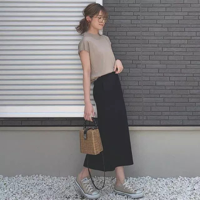 19年夏の旬袖は フレンチスリーブ フェミニン 軽やかなフレンチ袖コーデ Zozotown