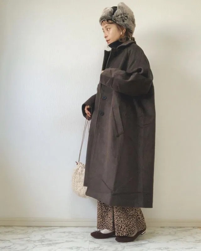 小柄さん必見 身長151cm Emineoさんに学ぶ ボリュームアイテムの着こなしテクニック Zozotown