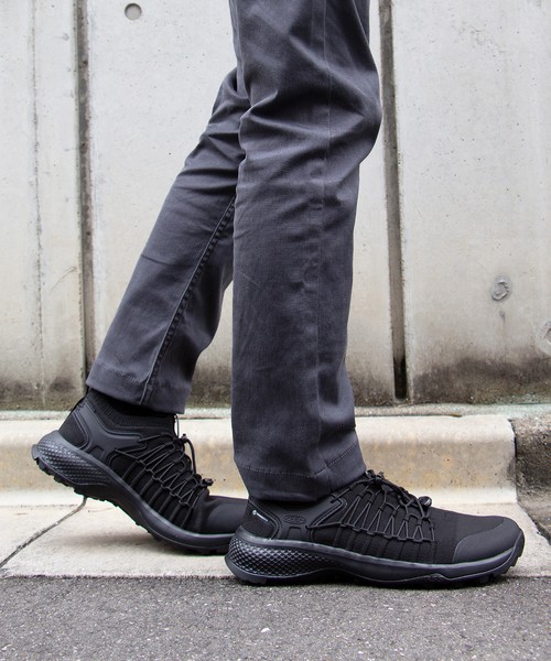 おしゃれなあの人は知っている この春 アウトドアシューズがアツい Zozotown