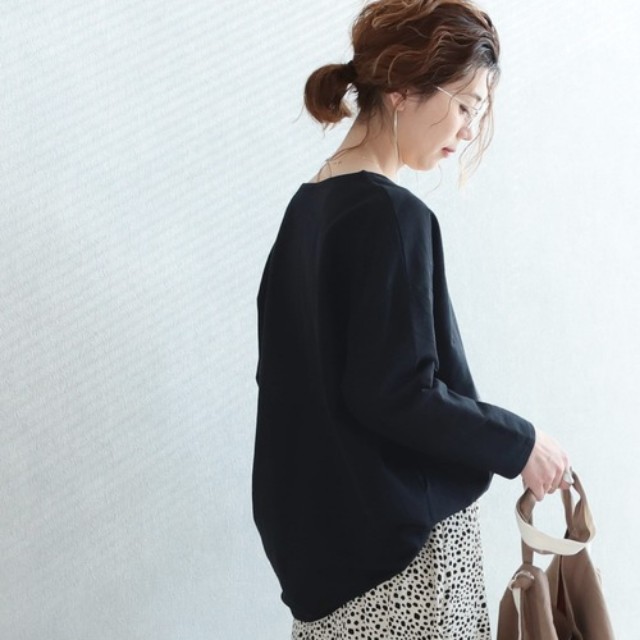 春もやっぱり黒が着たい 女っぽくておしゃれなブラックコーデ集 Zozotown