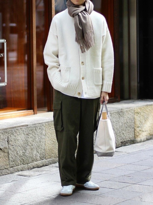 白ニット が使える 男前に着こなすおしゃれメンズの法則 Zozotown