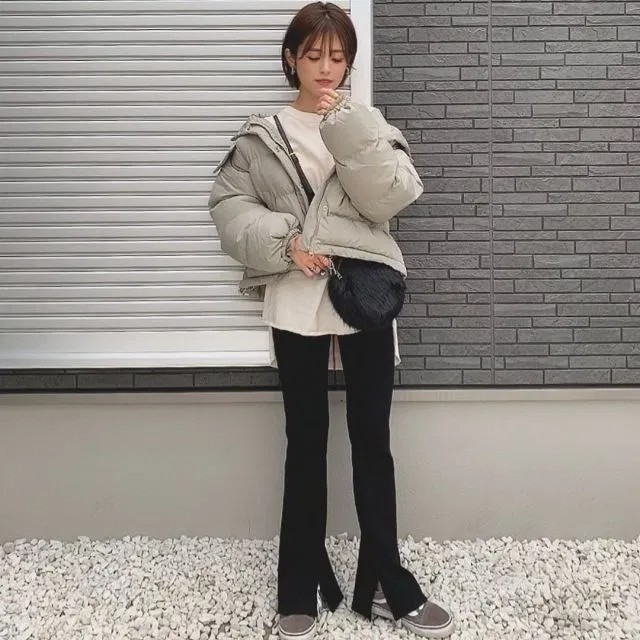 Vans ヴァンズ オールドスクールの魅力 おしゃれコーデ10選 レディース Zozotown