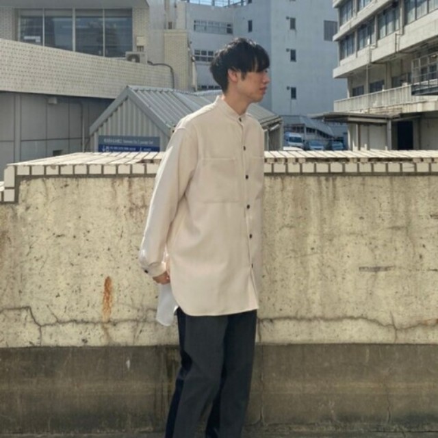 いつもの物足りなさも これにてサヨウナラ オシャレな シャツいち コーデのためのセレクト術 Zozotown