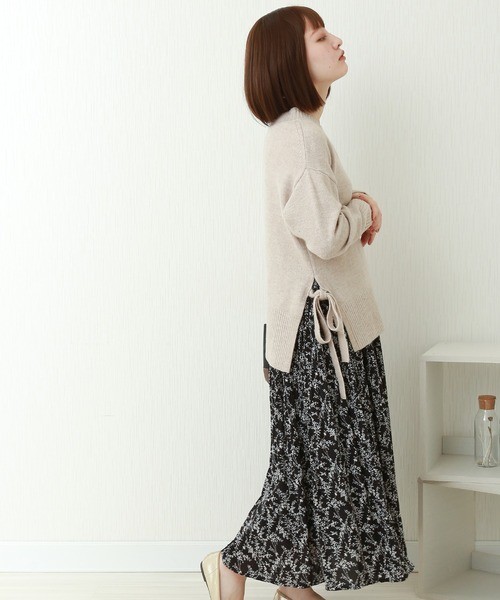 春こそ花柄スカートをコーデに取り入れて 21 大人女性らしい着こなし術 Zozotown