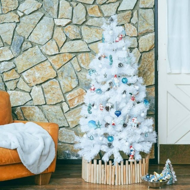 クリスマス目前！ ネットで揃うクリスマスグッズ♪」 - ZOZOTOWN 