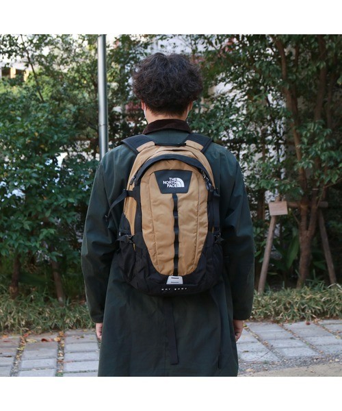 リュックからボディバッグまで！ノースフェイスのおしゃれバッグ