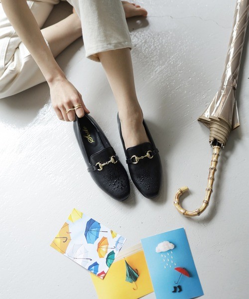 梅雨シーズンの足元はどうする おしゃれで快適なレインパンプス レインシューズ特集 Zozotown