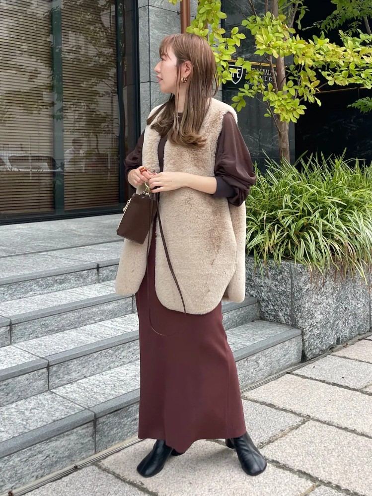 春夏秋冬 ベスト をもっと活用 大人のおしゃれなお手本コーデ Zozotown