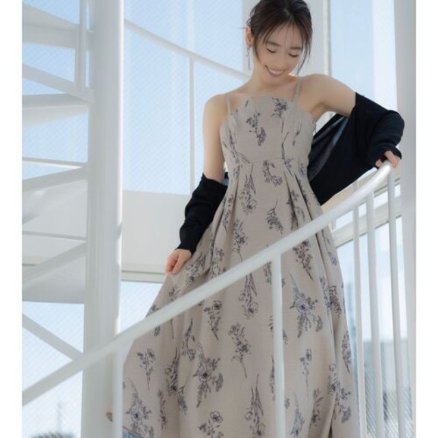 花柄ワンピでフェミニン気分！ 春夏に華を添えてくれるワンピ30選 
