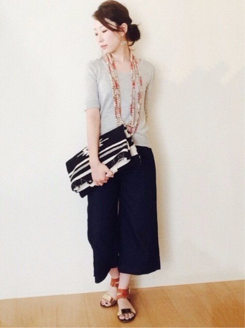 やっぱり一番使える 黒のガウチョパンツコーデ15選 Zozotown