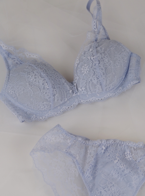 AKIKOAOKI×Chut�I×ZOZO   non-wired bra