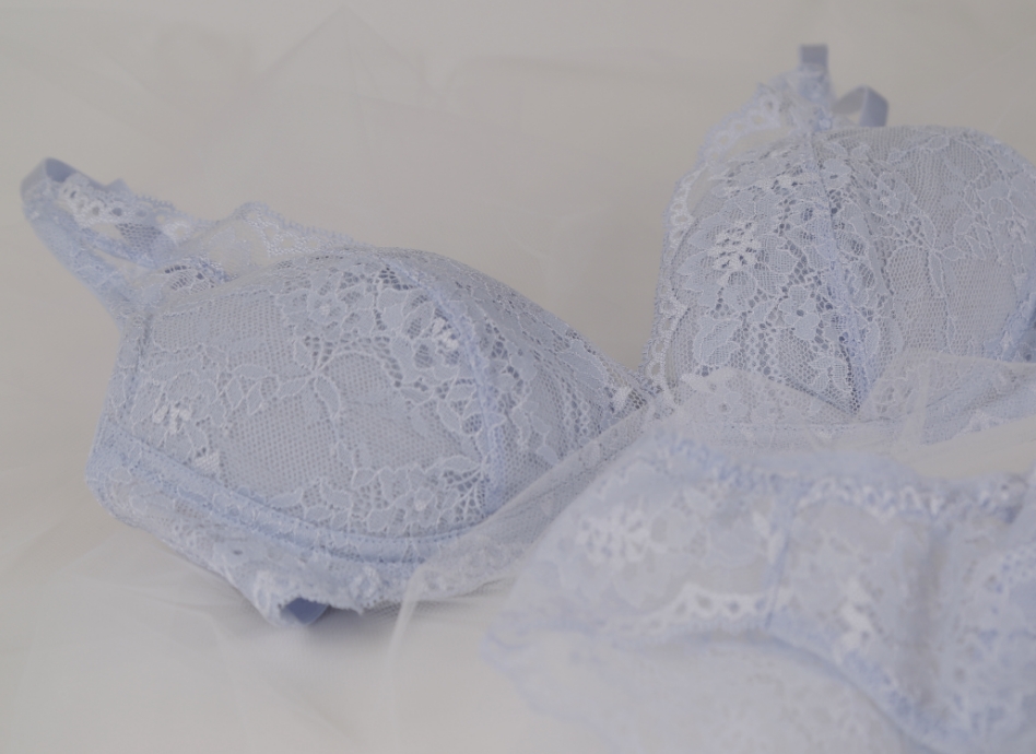 AKIKOAOKI×Chut�I×ZOZO   non-wired bra