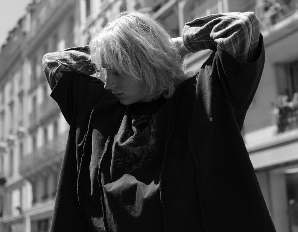 DISCOVERED×JR{R~jP[VY
