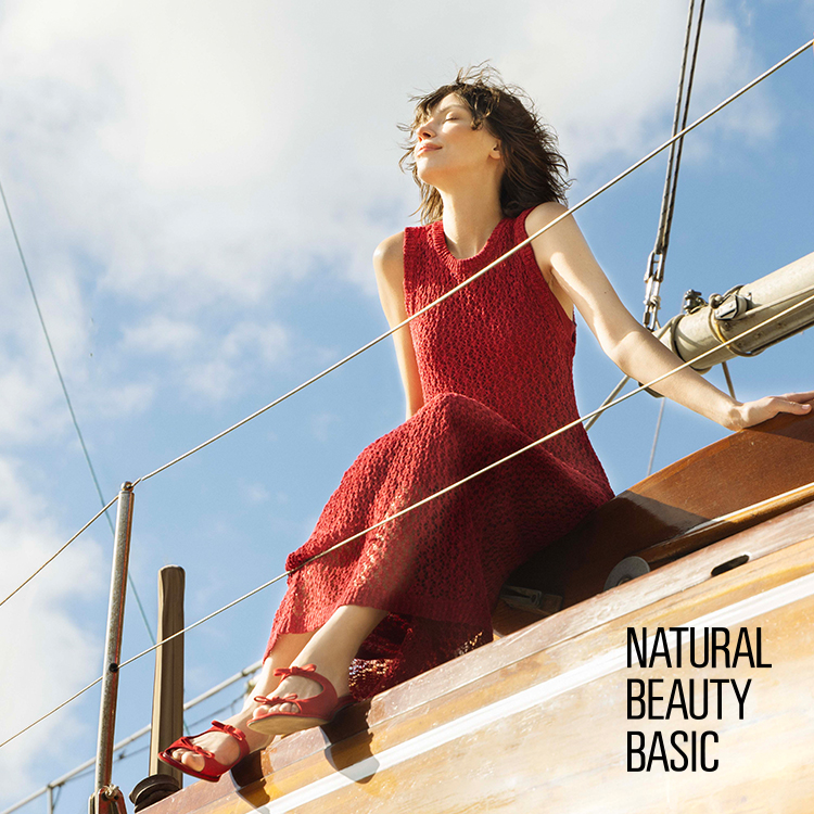 NATURAL BEAUTY BASICii`r[eB[x[VbNj