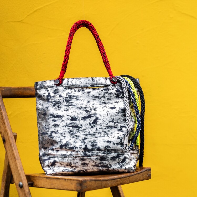 BAG MANIAiobO}jAj
