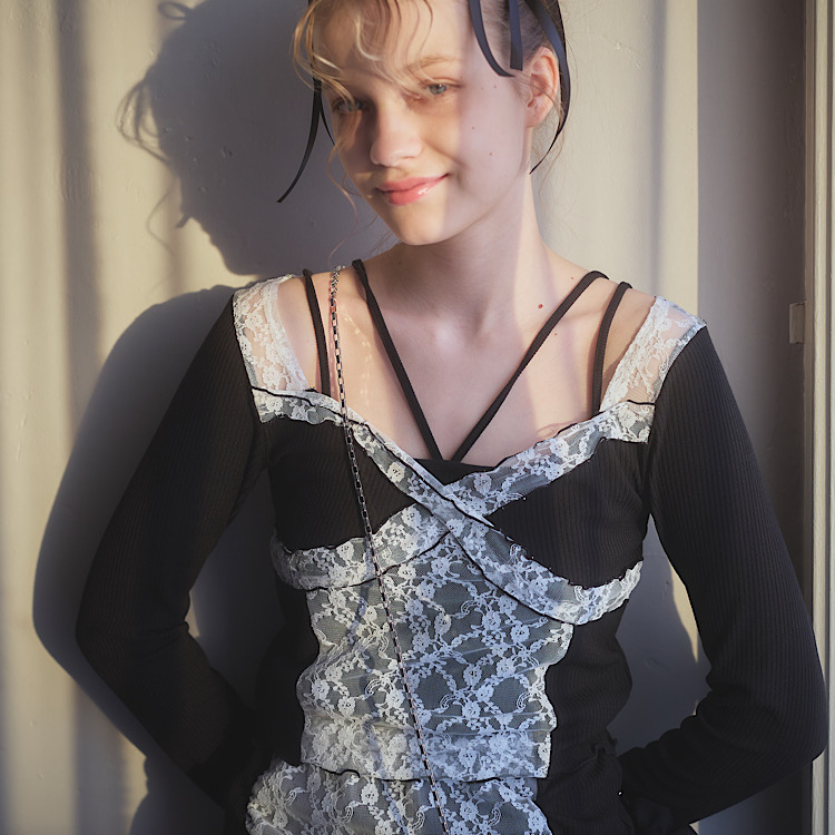 ���������[ ���C���r�W���A��