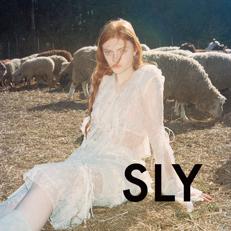 SLYiXCj