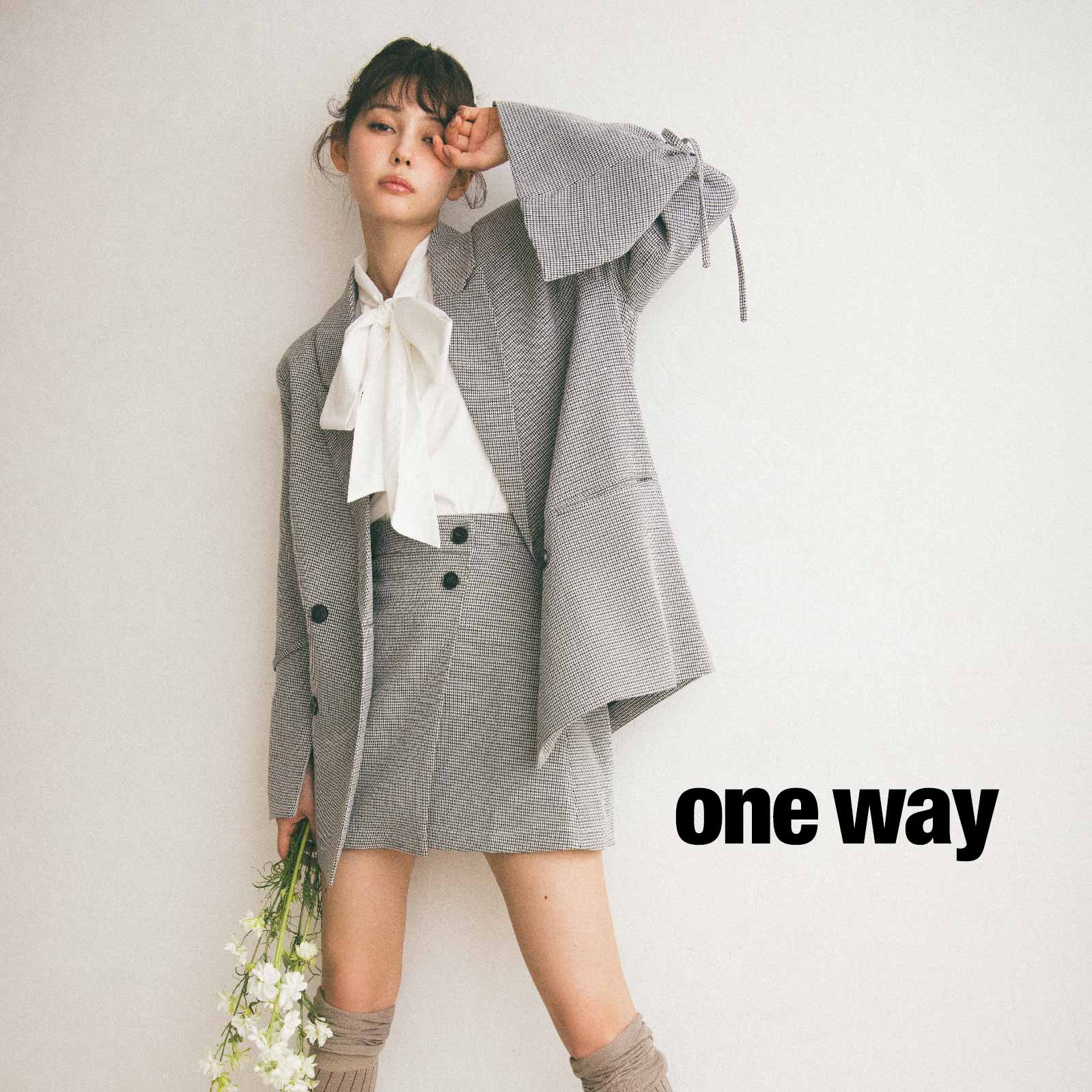 one wayiEFCj