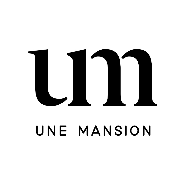 UNE MANSIONik}Vj
