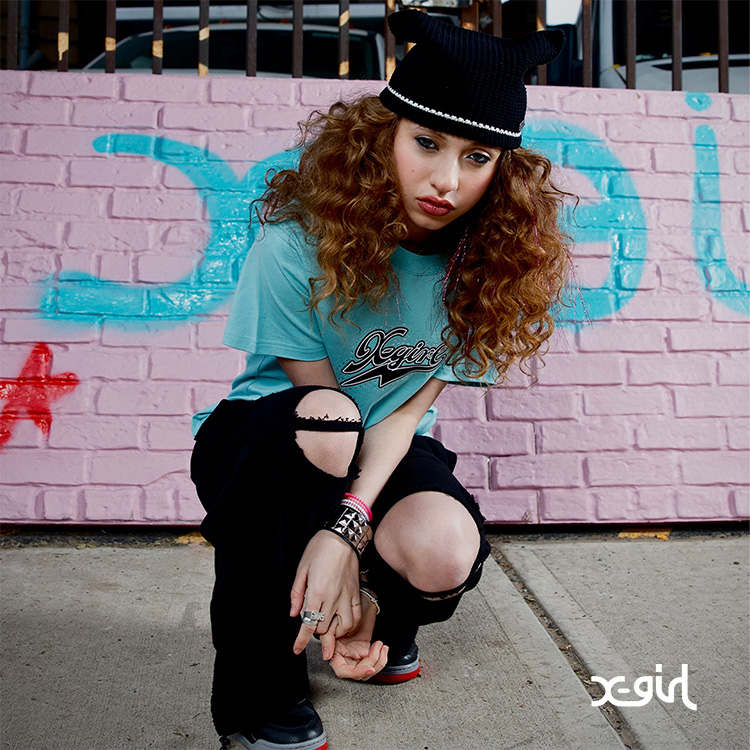 X-girliGbNXK[j