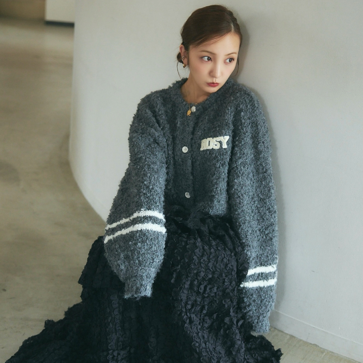 Rosy luce�i���[�W�[���[�`�F�j