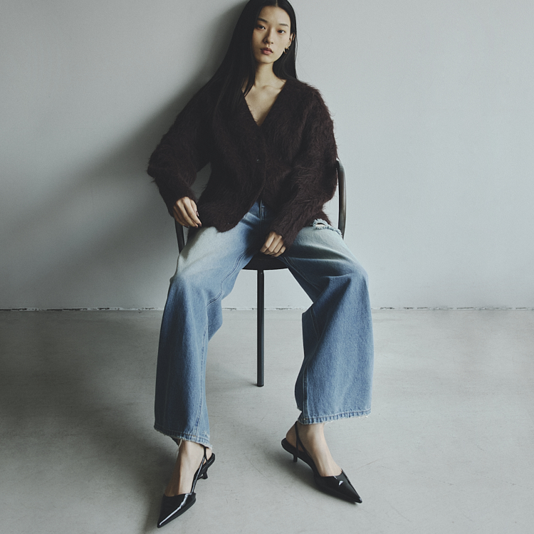 �Z�j�[ ���C���r�W���A��