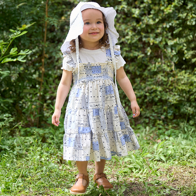 petit mainiveB}Cj