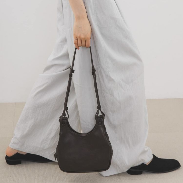 KBF�i�P�[�r�[�G�t�j�̃V���b�v�j���[�X�u�yKBF�z26AW BAG&SHOES�A�������΂�l�C�͂���B�v
