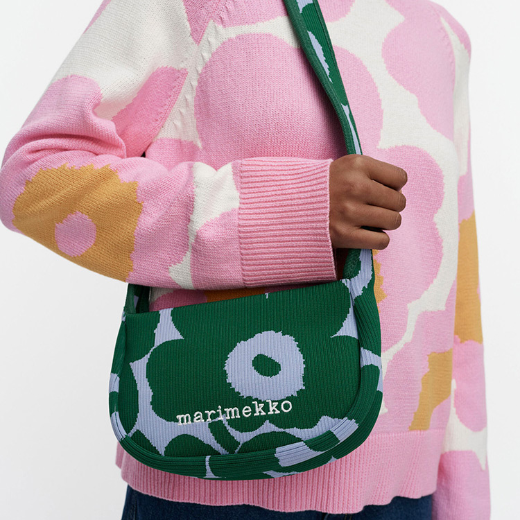 marimekko�i�}�����b�R�j�̃V���b�v�j���[�X�u�sZOZOTOWN���菤�i�t�~�j�V�����_�[�o�b�O�v