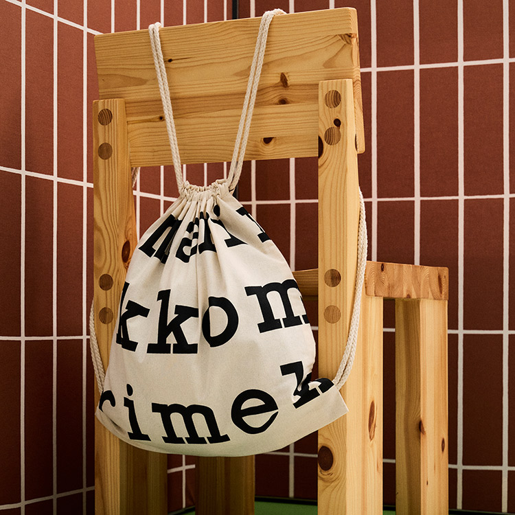 marimekko�i�}�����b�R�j�̃V���b�v�j���[�X�u�y���ʌ���z�}�����S�̃i�b�v�T�b�N���v���[���g�I�v