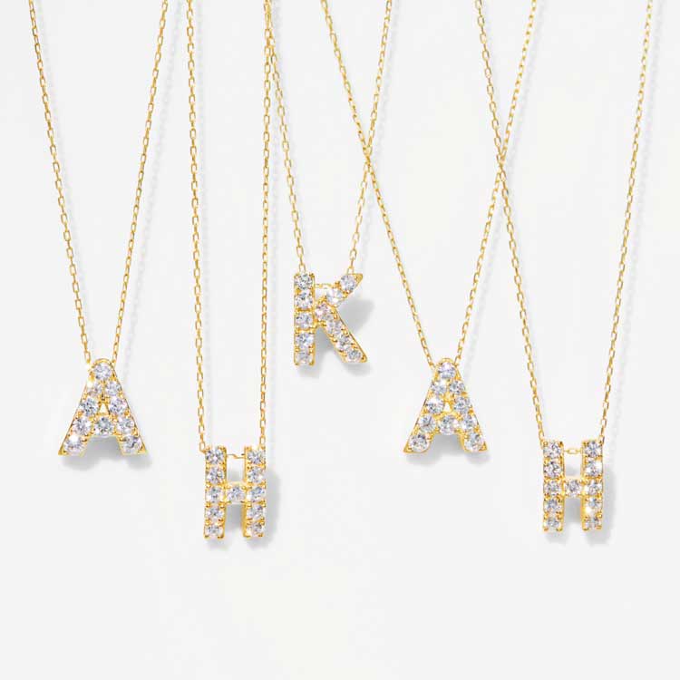 AHKAH�i�A�[�J�[�j�̃V���b�v�j���[�X�u�y�A�[�J�[�z�V�����̑��_�Ƀp�[�\�i���Ȃ����W���G���[���B�C�j�V�����A�C�e���̂��Љ�B�v