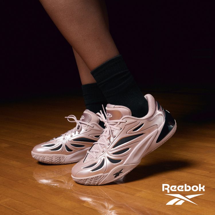 Reebok�i���[�{�b�N�j�̃V���b�v�j���[�X�uPerformance Basketball Shoes�v