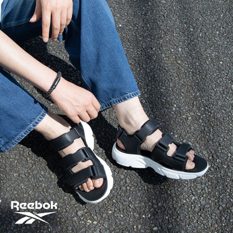 Reebok�i���[�{�b�N�j�̃V���b�v�j���[�X�u�Ă̑����A��������Ȃ��IReebok�̑����Ȃ�T���_���v