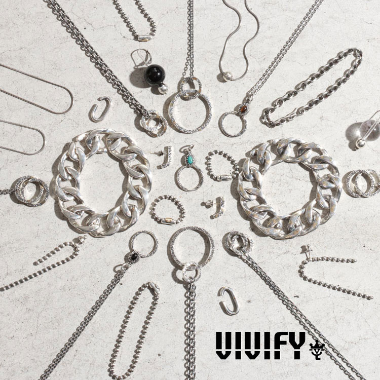 カラビナデザインレイヤリングウォレットチェーン カラビナデザインレイヤリングウォレットチェーン