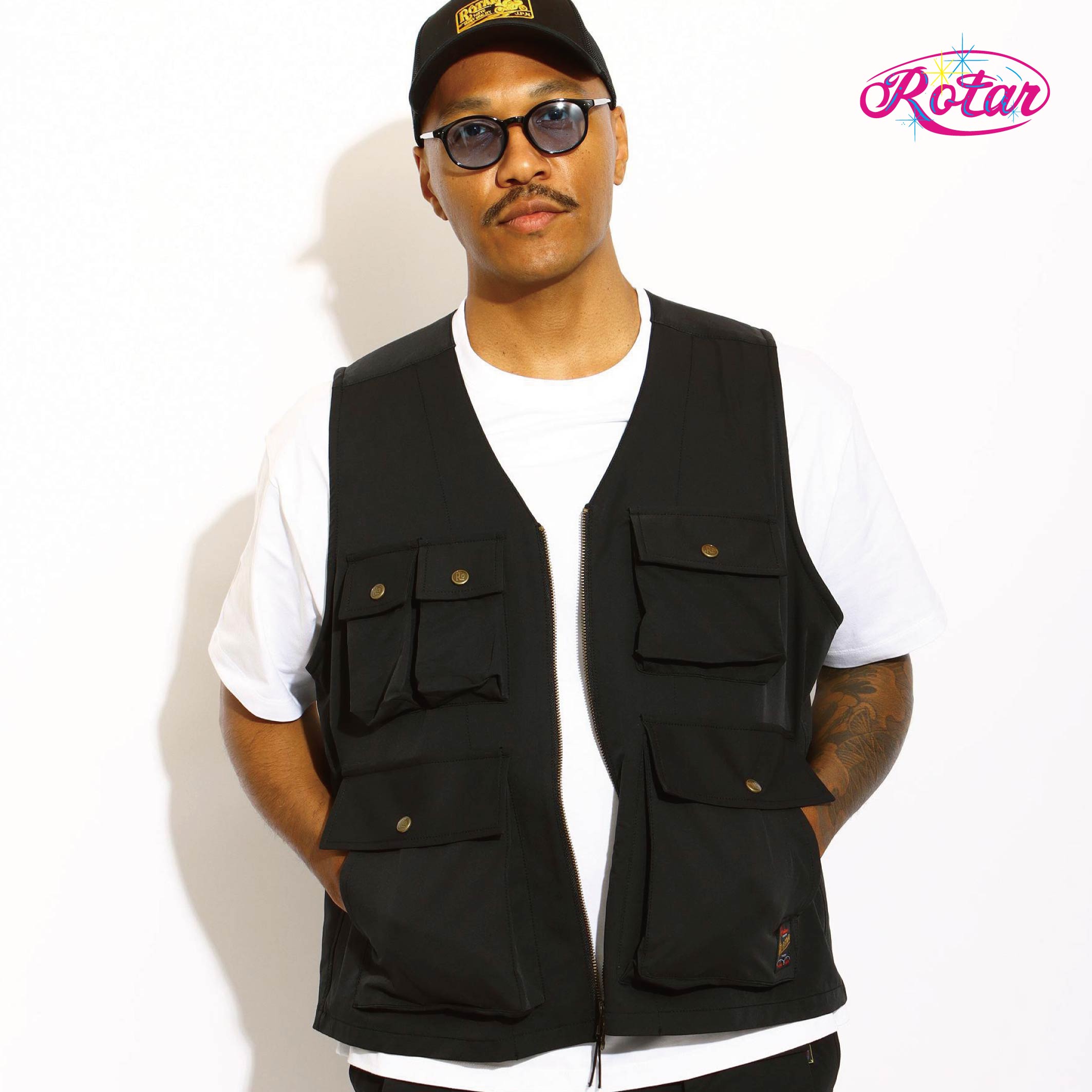 ANCHOR by ROTAR/VIVIFY�i�A���J�[�o�C ���[�^�[/�r�r�t�@�C�j�̃V���b�v�j���[�X�u�Ă̌㔼�ɔ��������Ȃ�R���IT�V���c�R�[�f�Ƀv���X�������x�X�g�yROTAR�z�v